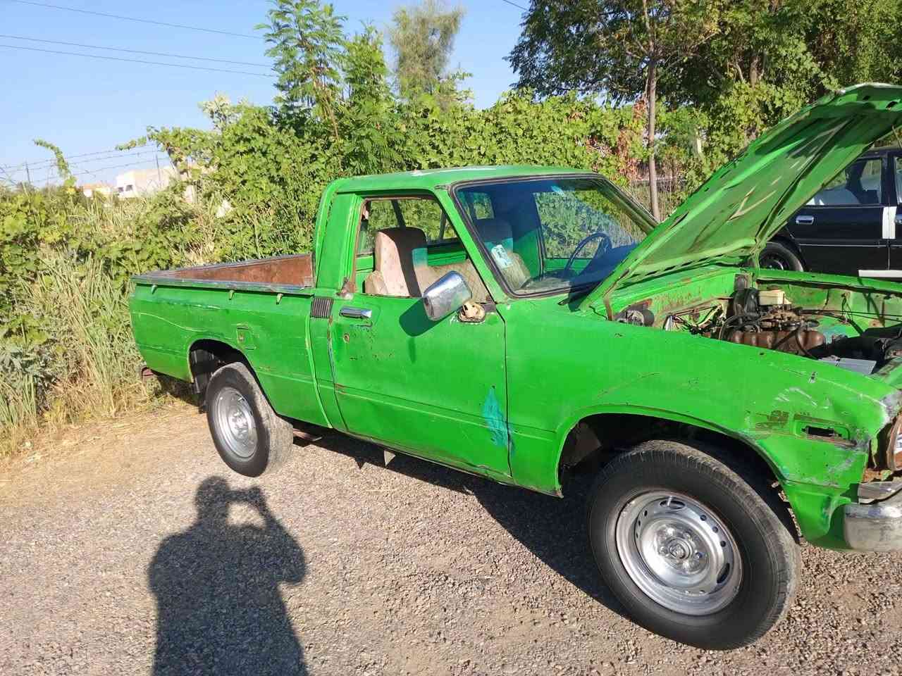 بيكم ٨٢ مشروع وطني لل٢٧ دفتر بانزين بيها محرك بي بخار شرط التحويل والوكالة *********** سعرها ١٦ ومجالها قليل
