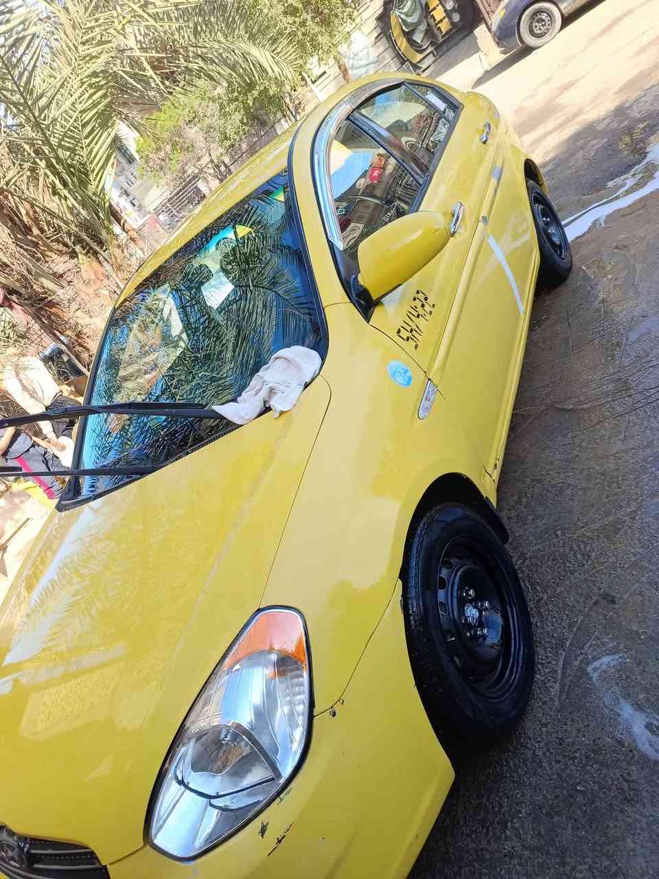 سلام عليكم اكسنت موديل 2008 وارد خليجي محرك ألف وستمية دوش كير صدر تبريد خير من اللة  تخم تاير هوة ول اويالة جديد رقم بغداد دولي مري كهرباء قفل ذاتي سنتر لوك بجم كبس لوك بيهة ضربة بل دوسة اليسرى السعر 82 وبيه مجال للطيبين رقم الهاتف *********** بغداد *********** جام كهرباء
