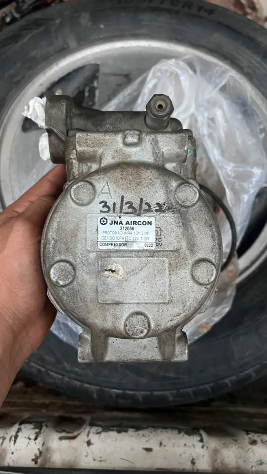 كمبرسير تبريد حاويه مال تفصيخ شرط شغل حجم 17  بعده بدهنه مال شركه  مكاني كربلاء طريق بغداد 
خاص ما متواجد ***********واذ اكو مراوس بكمربسر  حجم 15 اراوس او ابيع سعر 150 وبي مجال شرط شغل
