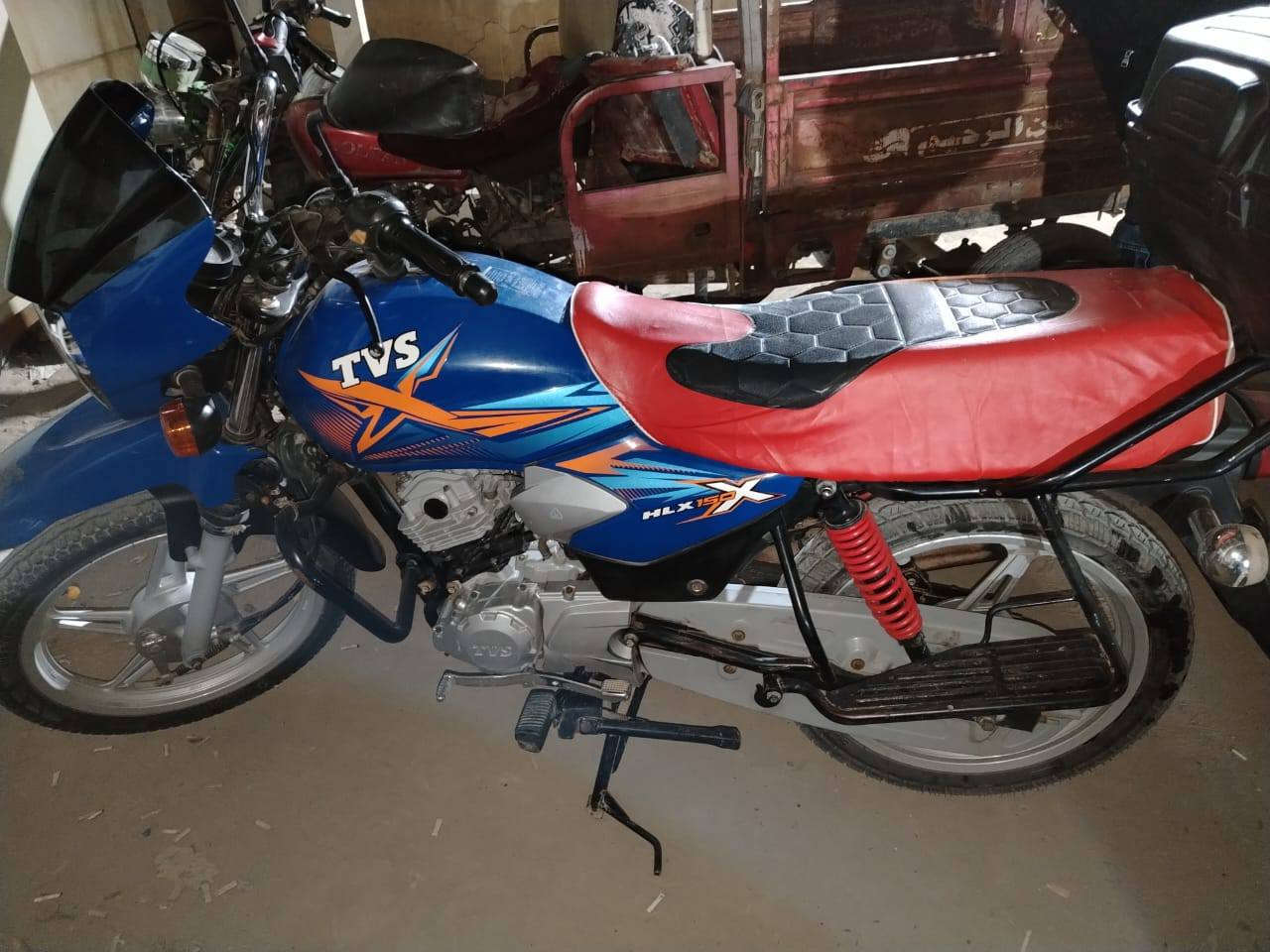 سلام وعليكم دراجه TVS
مكفوله عام السعر مليون و300 وبيها مجال ستفسار ***********
