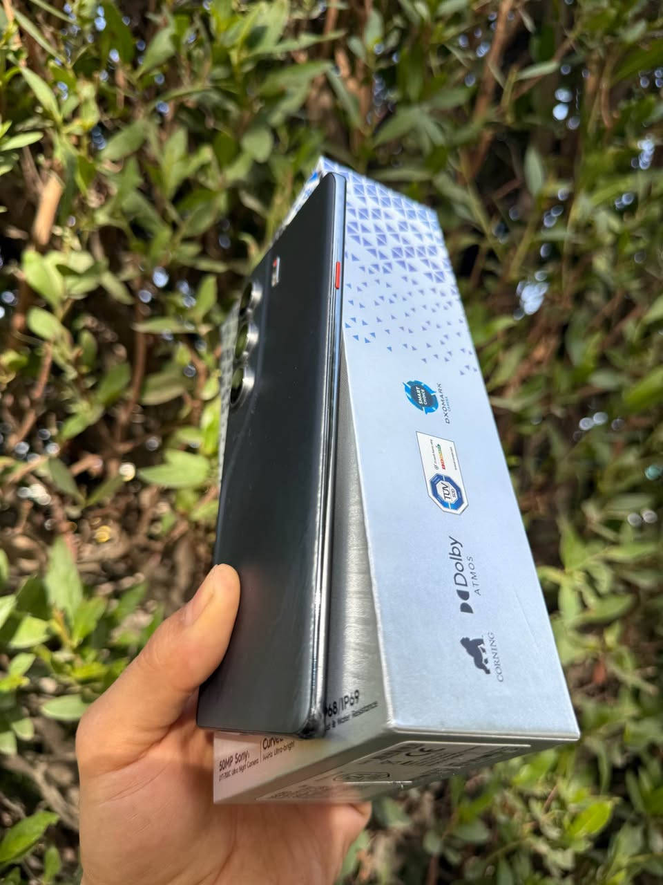 السلام عليكم للبيع تكنو كامون 40 برو 5G جهاز نصيف كامل ملحقات ذاكرة 256 عشوائية 12+12 السعر 290 ألف مكاني بصره *********** البصرة, العراق
