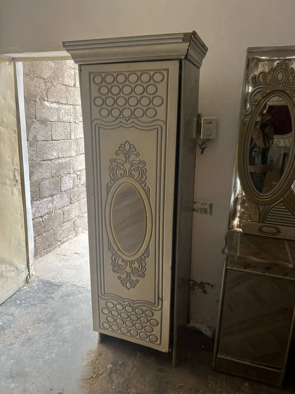 سلام عليكم غرفه ست بوب نضافه ٧٠٪؜ سعره ٢٢٥ وبيه مجال للاستفسار والتواصل *********** واتساب
