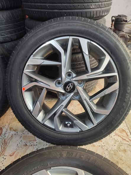 تخم ويل كب كروم كوري الاصلي ابو الختم حجم 17شرط الفحص بلبلنص لاعواج ولاتصليح حتى شخط مابيهن جدد  مال سوناتا موديل 23 مع تخم تاير حجم 17.55.215نضافه 60بلميه بيع او مراوس السعر 425قفل مكاني نجف مكتب الرشيد ***********
