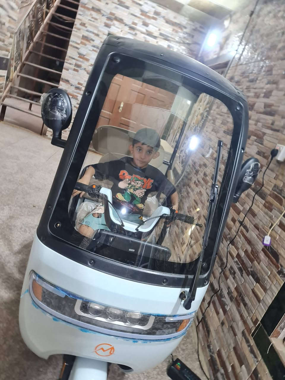 *********** مليون واربعميه
