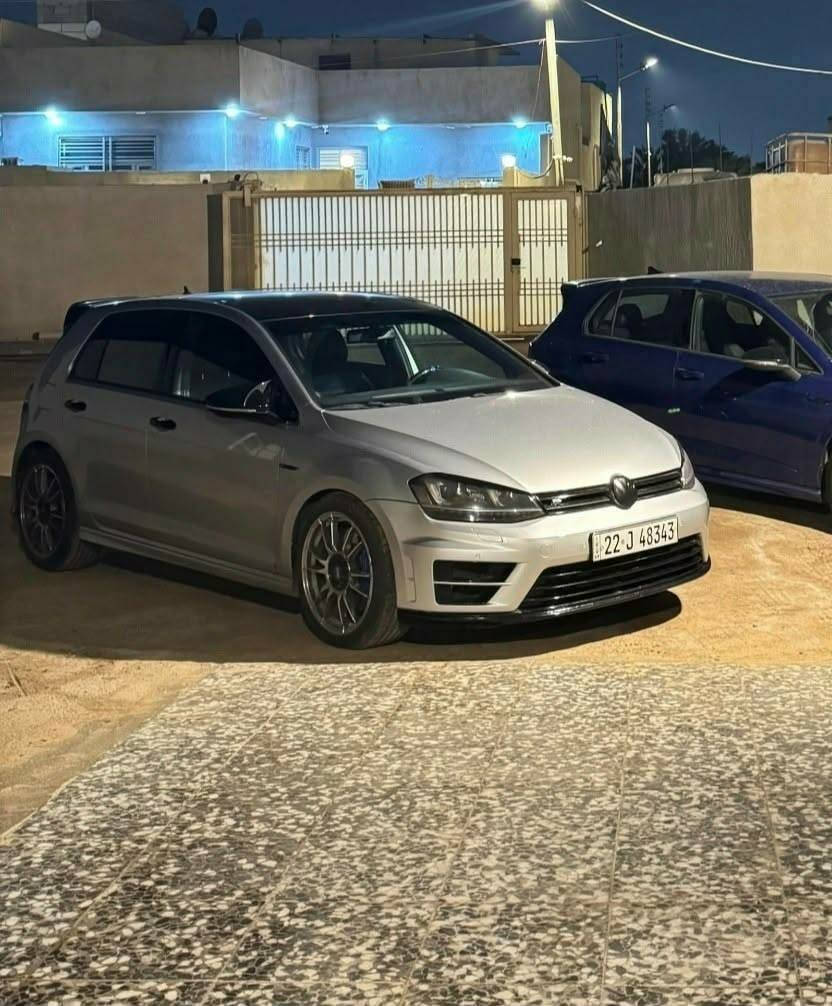 كولف ار خليجي موديل ٢٠١٦ فول مواصفات بانوراما بصمة كشنات جلد ستوك السيارة للبيع او مراوس
***********
