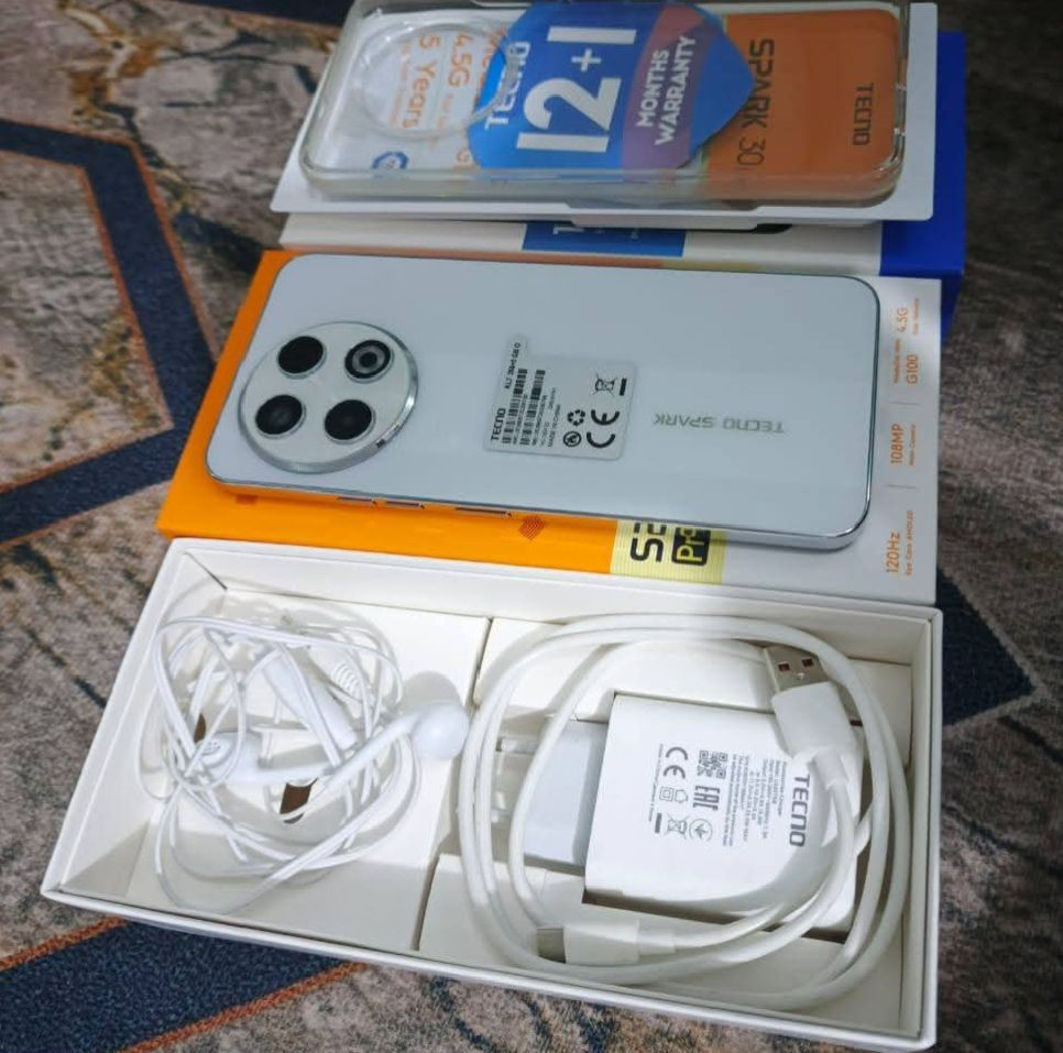 مراوس آيفون 11 أو 12 لعادي أو برو ذا جهاز نضيف عادي نطي فرق 
جهاز تكنو سبارك 30 برو
ذاكرة 256 
رام 12+12
شاشة 144Hz
بطارية 5000mAh يدعم لشحن لذكي أو لسريع
كثر تفاصيل خاص ***********
