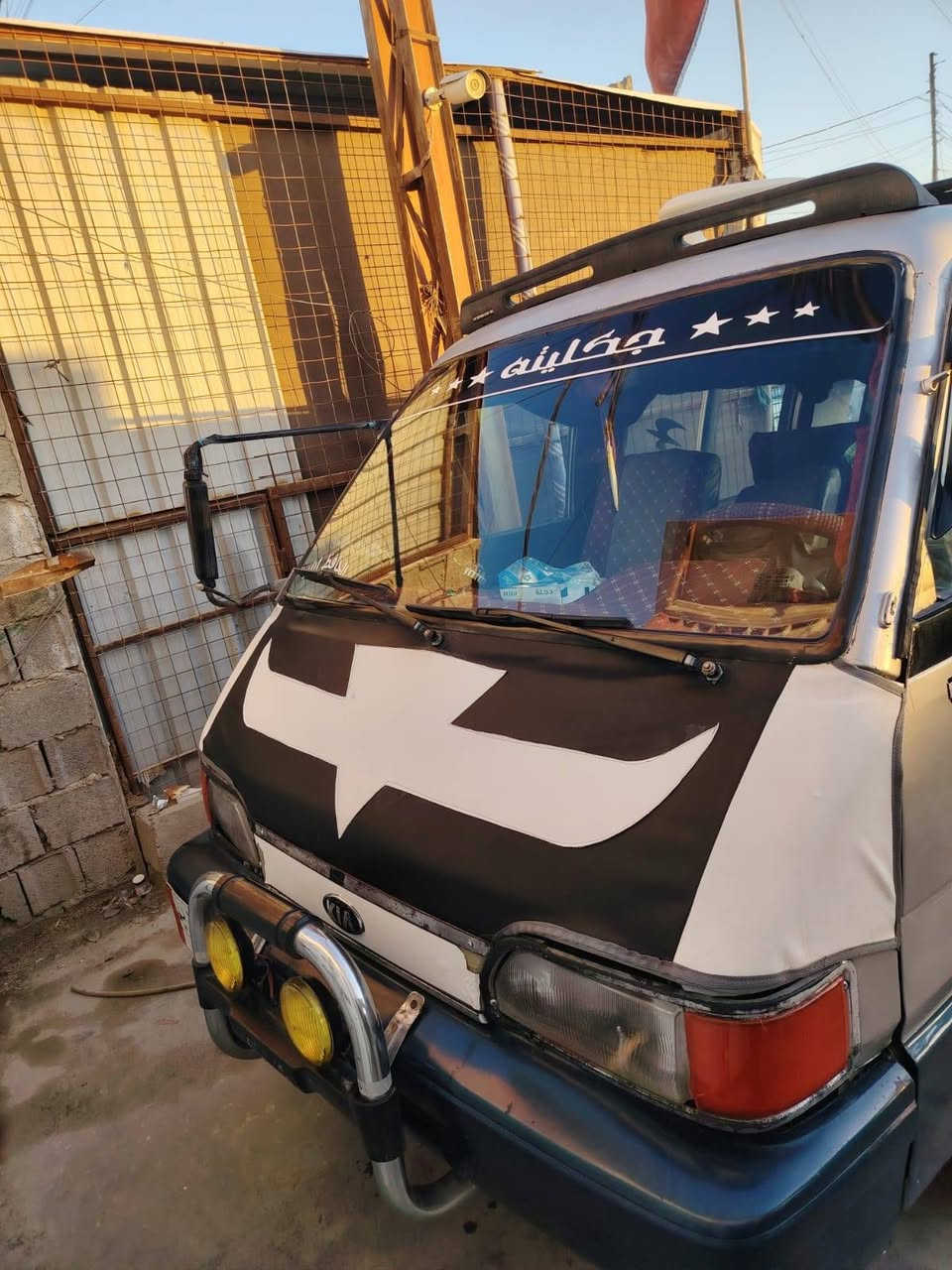 سلام عليكم السيارة جاهزه كير ومكينه وكسل مصفره هيئه وغرامه سنويه ٢٧ معروضه ٤٣ غير متواجد على نت ***********
