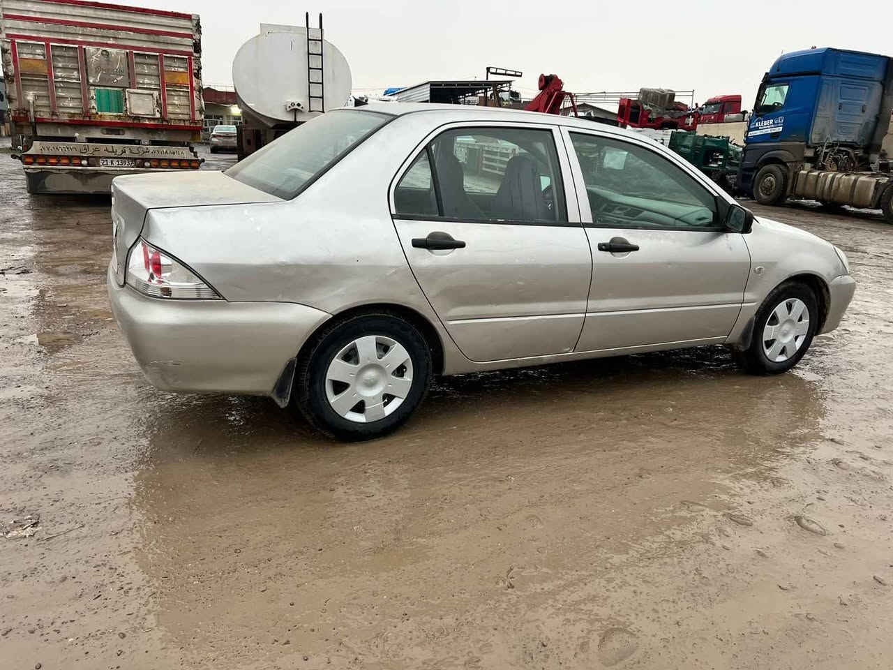 لانسر 2009
مواسفات تۆماتیک جام کارەبایی نینوک کارەبایی
چوار تایە نوی بی مسروف کارەبایی بەشەرت
سبوغ دوو پارجە بێ داخلی پیشو پشت کەپس
سیارەکی جائیزو بئ مســروف 
گیرو مەکینە جوارتایە مسروف تەقەو رق بەشەرت
سع 65مجالیکی برایانە.. ٠٧٥٠٨٣٧٤٦٨
گۆرینەوە فرۆشتن تیبنی سیارەکە جائیزە اكر, نينوى


**إذا كنت صاحب هذا الإعلان وتريد حذفه لأي سبب، رجاءا أرسل رسالة إلى الدعم الفني**