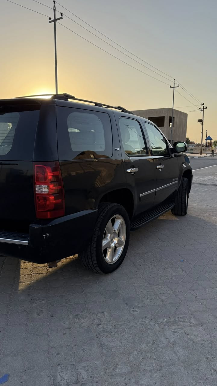 � للبيع تاهو LTZ 2009 مكفولة 🔥

السلام عليكم ورحمة الله وبركاته

فرصة للجادين فقط، تاهو LTZ موديل 2009 بحالة ممتازة ومكفولة، جاهزة للاستخدام بدون أي مصاريف.

✅ رقم أربيل (تحويل أو وكالة)
✅ محرك وكير مكفولين
✅ تايرات جديدة قبل شهر
✅ حدادة جديدة قبل شهر
✅ تم عمل صيانة للأمامة والمحرك مؤخراً

المواصفات:
🔹 مواصفات خليجية
🔹 فتحة سقف
🔹 تشغيل عن بُعد
🔹 شاشة سقف
🔹 جنطة شفط كهربائية
🔹 حساسات خلفية
🔹 داخل جلد عسلي فاتح
🔹 مقاعد كهربائية
🔹 مقاعد تدفئة وتبريد
🔹 7 ركاب
🔹 3 قطع تبريد
🔹 تحكمات ستيرن
🔹 قفل سرعة
🔹 دفع رباعي
🔹 رنكات (ويلات) 20 أبلايد LTZ
🔹 يدات نيكل

💰 السعر: 22,500 دولار وقابل للتفاوض للجادين

📍 الموقع: البصرة - الزبير - حي الخطوة

📞 للاستفسار والاتصال: ***********

🚘 سيارة نظيفة ومميزة، والمعاينة خير دليل.
لا تبخس بالسعر إذا ما شايف السيارة، والرزق على الله@
