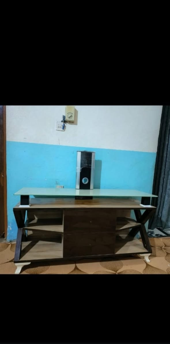 السلام عليكم ميز بلازما نضيف جدا المكان السماوه قضاء الرميثه ***********
