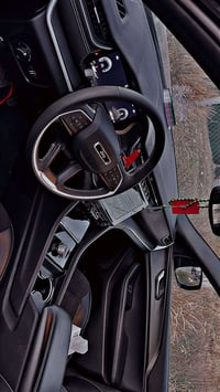 جيب شيروكي موديل ٢٠٢٤ بلاك ايدشن اوتديود فول موصفات   ماشيه ١٦ ميل   ف...