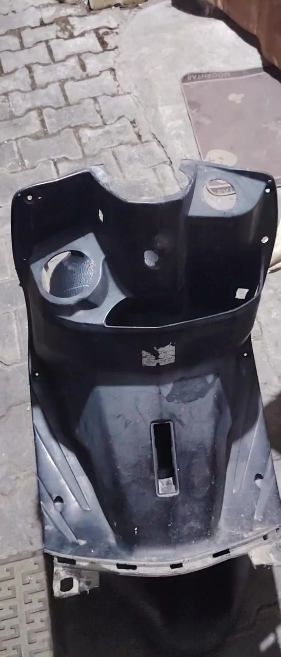 شباب تفصيخ ثعلاب شتريد موجود جوه لسوك كشن 20كامل لخيه كامله الف 10ول باقي بل فديوهات بغداد شارع حيفا ***********
