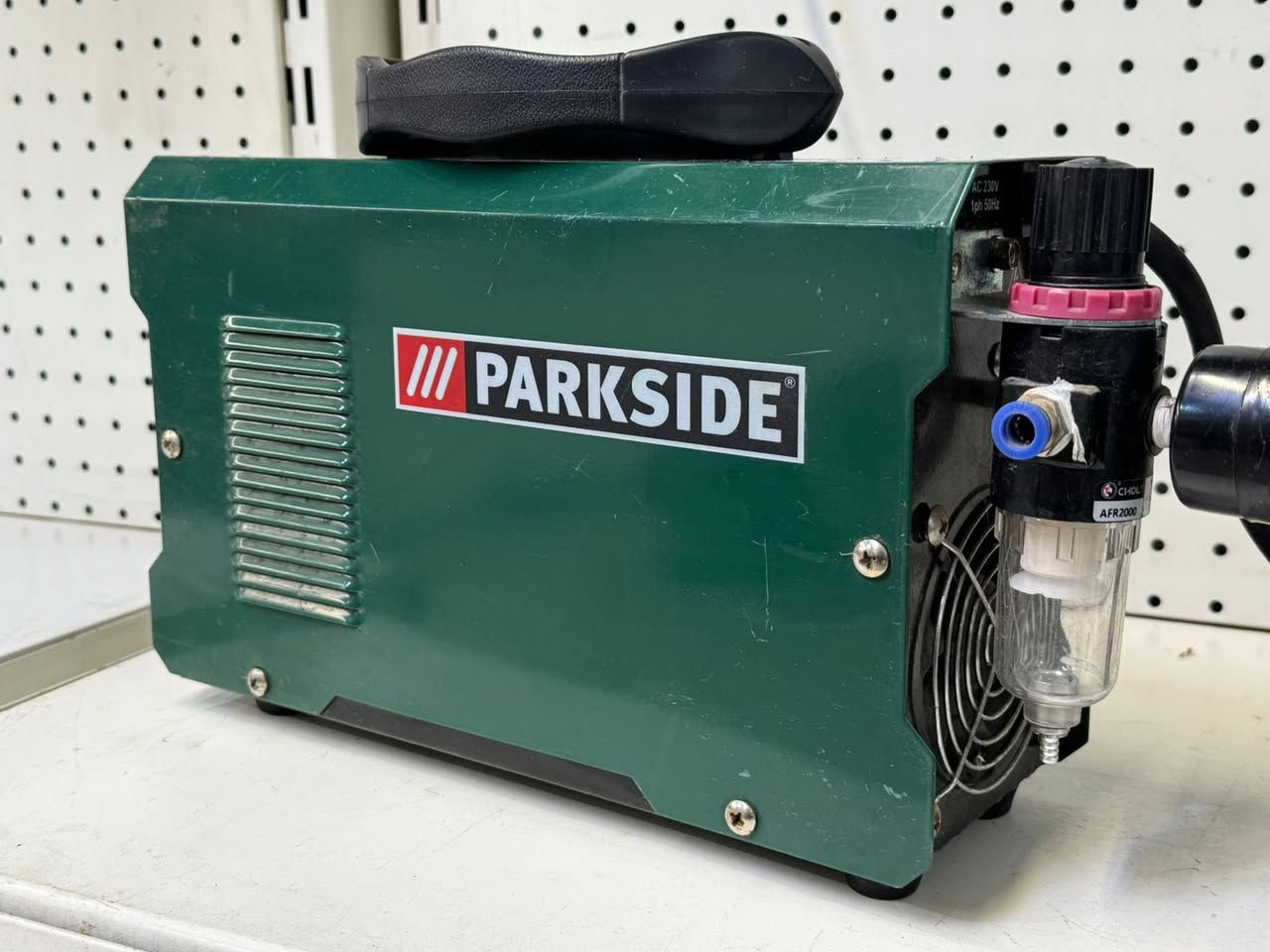 غراض باله اصلي 🇳🇿🇩🇪🇪🇺💪🏻👍 ♦️تابع الكثير من فديوهات👇🏻
والمنزلية 
ا 😎 يوجد المزيد من العدد داخل صفحه
الاتصال على الرقم📞
الاتصال على الرقم ☎️***********/ ابوفاطمة
او يرجى مراسلة الصفحة 📩
🛑 لا تستلم طلبك اذا مو نفس الصوره الموجوده  

📍او زيارة معرضنا (سنتر السيدية للاوربي ) السيدية- شارع الخيزران- مجاور كلية الشعب
المحل يفتح ١١  الى ١١مساء
