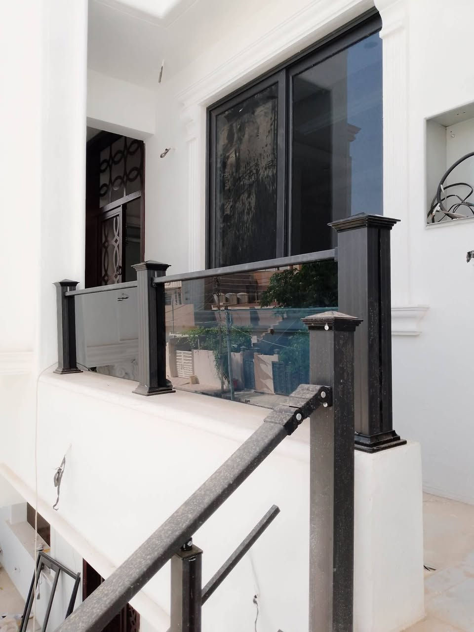 معمل المنيوم انواع ديكورات بلاستيك و محجرات و كوانترات و سلايت مواد تركي saray اصلي  ***********
