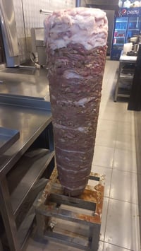 خلفة • متفرغ للعمل