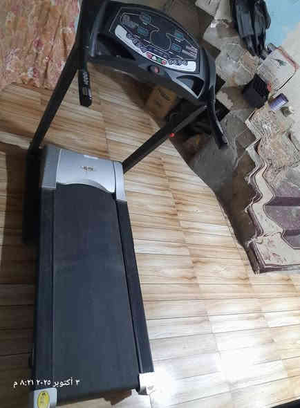 جهاز جري للبيع مستخدم قليل و نظيف جدا السعر ٣٥٠ ألف العنوان بصرة حي الغدير *********** واتس اب
