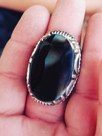 عقيق مصور • واضح