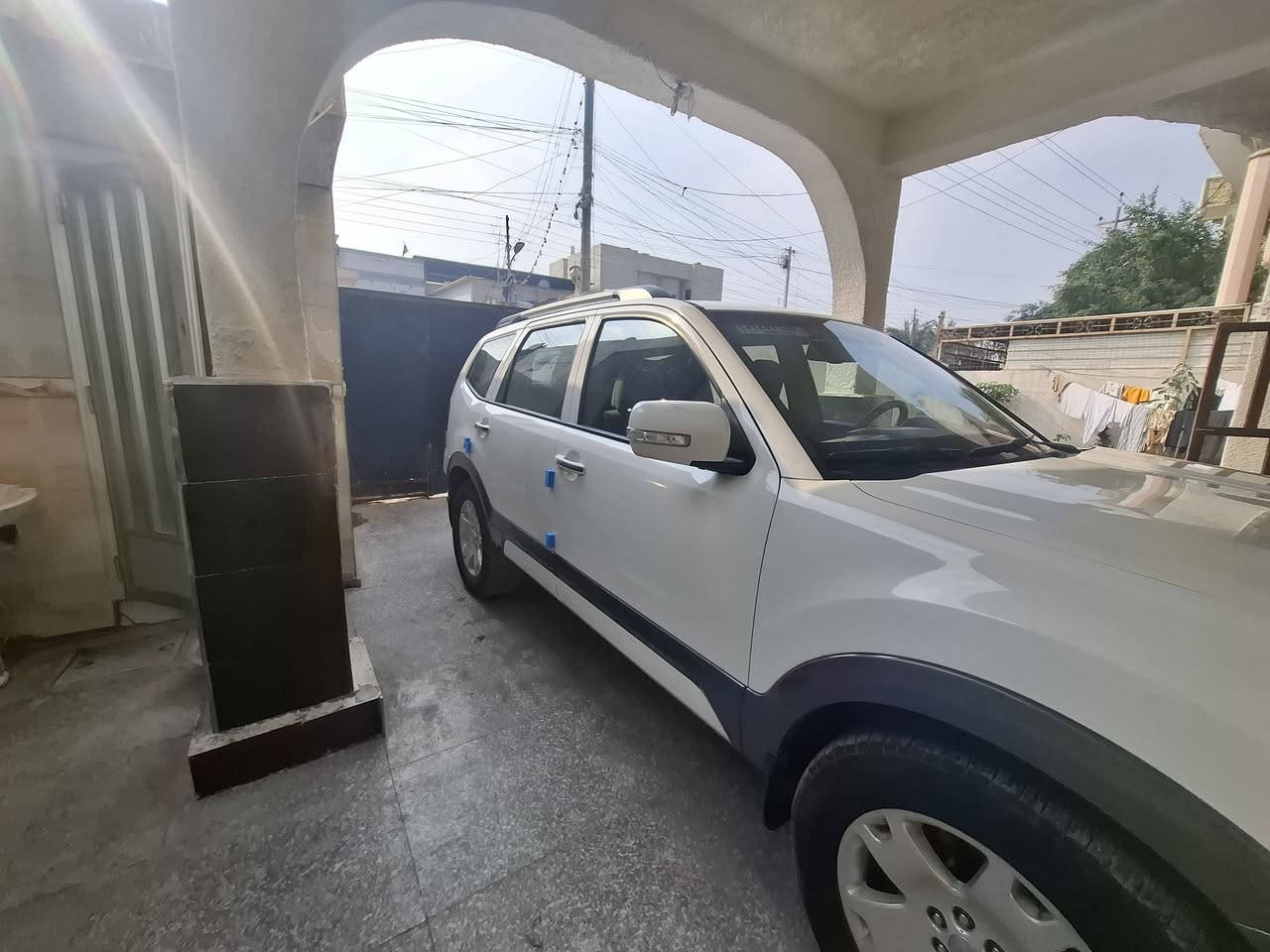 سلام عليكم البيع سياره مهافي موديل ١٣ فول موصفات ماعده بصمه كفالة عام حدادة كير مكينه كفالة موصفات فتحه سقف توويل حساسات خلفيه و كدام صندوق شفط زوج تايرات جديد ٣ قطع تبريد ٦ سلندر تحكم ستيرن مرايات شفط وارد خليجيه 
بسمي بيه هواي موصفات مكان البصره سعر ١٦٠ بي مجال شراي
رقم ***********
