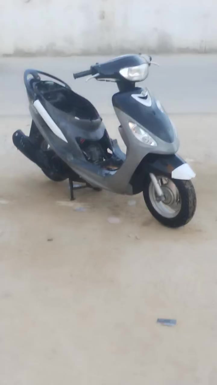 سلام عليكم شباب درجة للبيع ماكس منغولي درجة حلوه ونضافه شوفت عينك شرط وين ما يعجبك افحص ختم واحد ويه مكينه 

مكاني رميثه

سعره 850 بيه مجال للطيبن 💗


**إذا كنت صاحب هذا الإعلان وتريد حذفه لأي سبب، رجاءا أرسل رسالة إلى الدعم الفني**