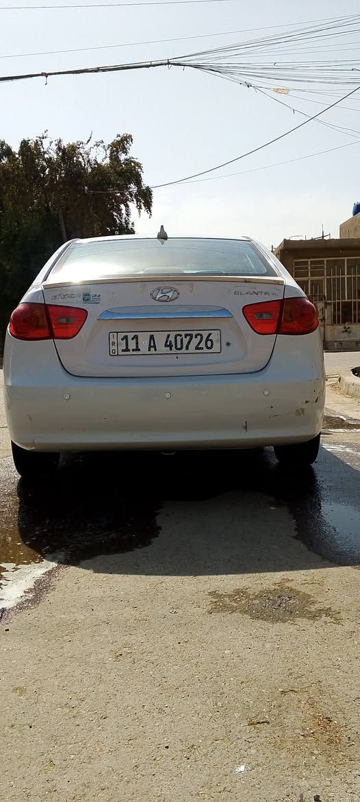 سلام عليكم النترا 2011 للبيع مكينة 200 فتحه بسمي.كامله مكمله بيهه 5 قطع صبغ مكفوله لغود وشواصي اثرطخات بسيطه مكان بغداد السعر 108 وبيها مجال حك لجيه      رقمي ***********
