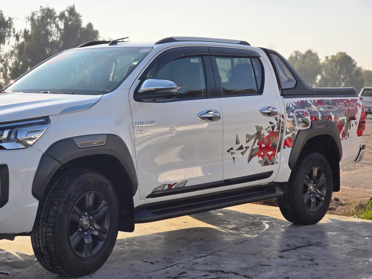 تيوتا للبيع تي ار دي موديل ٢٢ شركه ساز فول موصفات
تبريد كشنات 
شحن تلفون 
حساسات امامي خلفي 
كأمره خلفيه 
كفاله عامه 
رقم سليمانيه وبسمي 
السعر ٣٤٥ وبيها مجال 
مكاني ديالى ناحيه كنعان 
*********** 
***********
