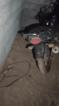 السلام عليكم دراجه بونده للبيع السعر 225وبيه مجال شي بسيط وهاذه الرقم ‏‪***********‬‏
