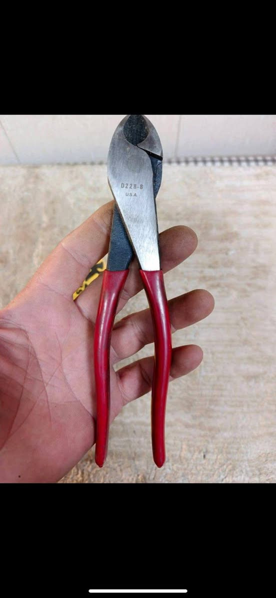 كترات أمريكية الاستفسار واتساب او ماسنجر***********
