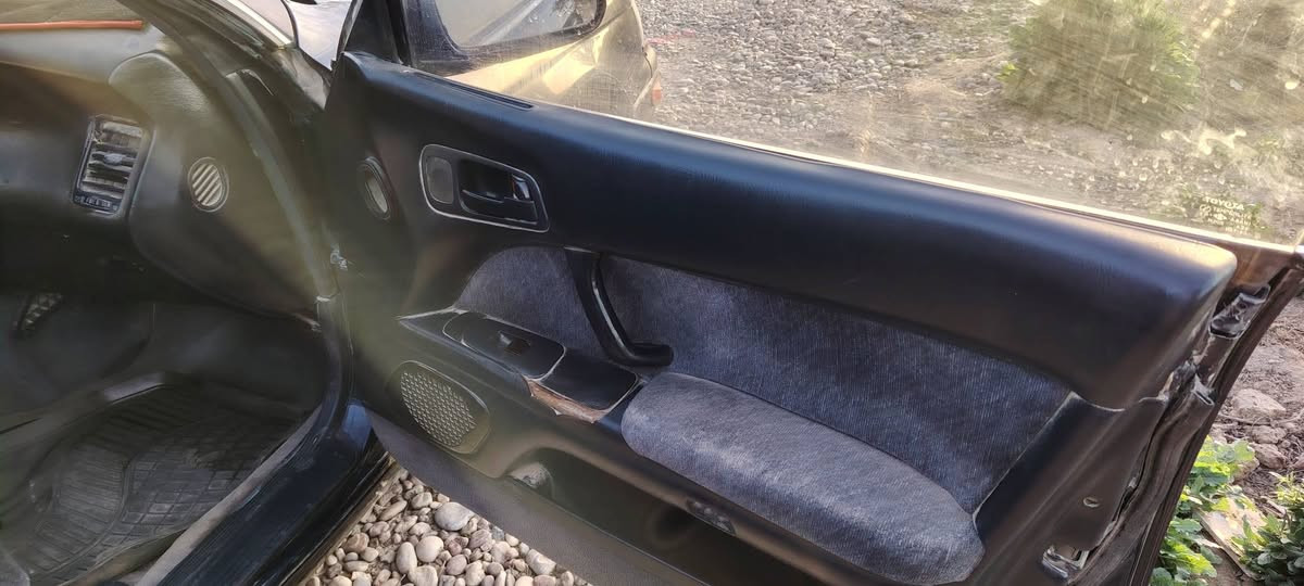 السلام عليكم
للبيع بطه موديل 93 سيارة أدوات كص تكم شرط كير محرك شرط صدر وتايرات نص عمر كهربائيات كلها شغاله السعر 16 بيها مجال
مكان السيارة العلم الربيضه للاستفسار الاتصال على الرقم ***********
ملاحظة : مكلف بالنشر
