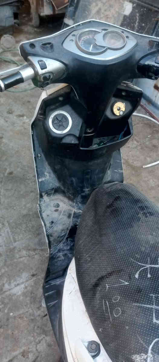 سلام عليكم درجه سكنس نضيفه كهرباءكله شغال دبل شاير كلوب كامله مكمله بيه دبلات 7الوان بيهه وياله 7الوان كلج خلفي رياضي سلف رياضي صالنصه رياضيه بس يحتاجلهه ترتيب كفرات درجه متروكه اي ستفسار ***********السعر المطلوب 450
