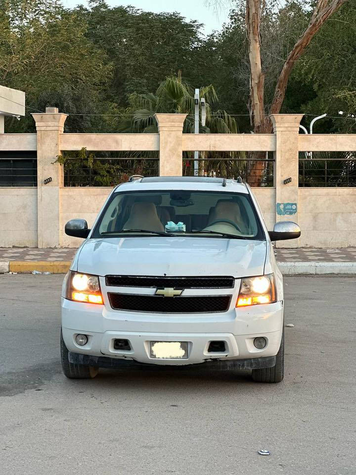 تاهو فول ايل تي زت جاهزه كله مابيه نقص كبل للتسجيل مديل 8 كشنات ملكي تخم تاير باتري مكينه كير حداده كله جاهزه مكاني البصره السعره 95 مجال بصيط بيه 
***********
