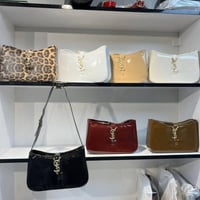 ٦ قطع • نص درزن • نفس لون وموديل