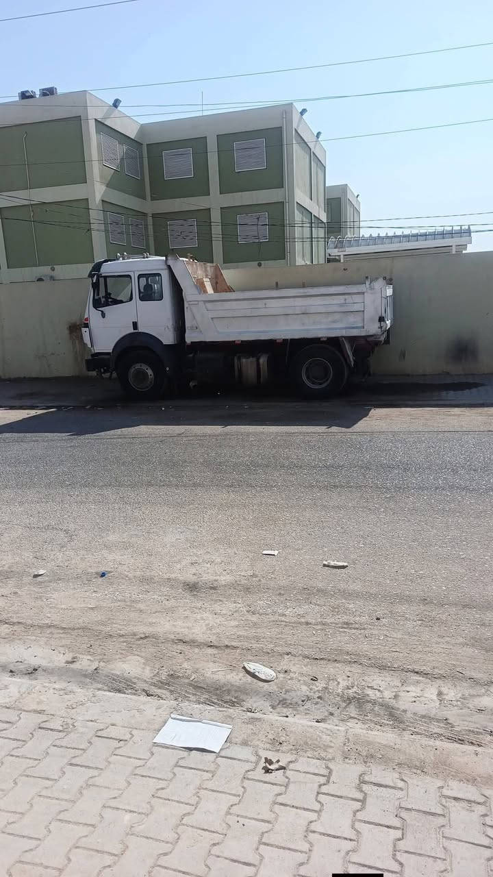 البي كرواتي فرنسيه قلاب موديل 1995 رقم بغداد
تخم تاير مكينه سته سوبر جديده 
كير كهربائي 55 اكسن جي اف 
***********
السعر 110$ شده وعشره وبيه مجال
