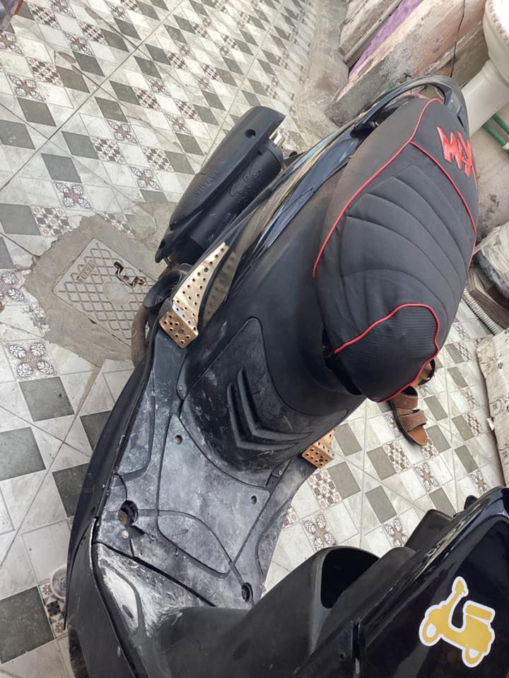 سلام عليكم للبيع ماكس عدله دراجه مفتوحه شلعه ومعدل  السعر ٤٥٠ وبيها مجال للاستفسار ***********
