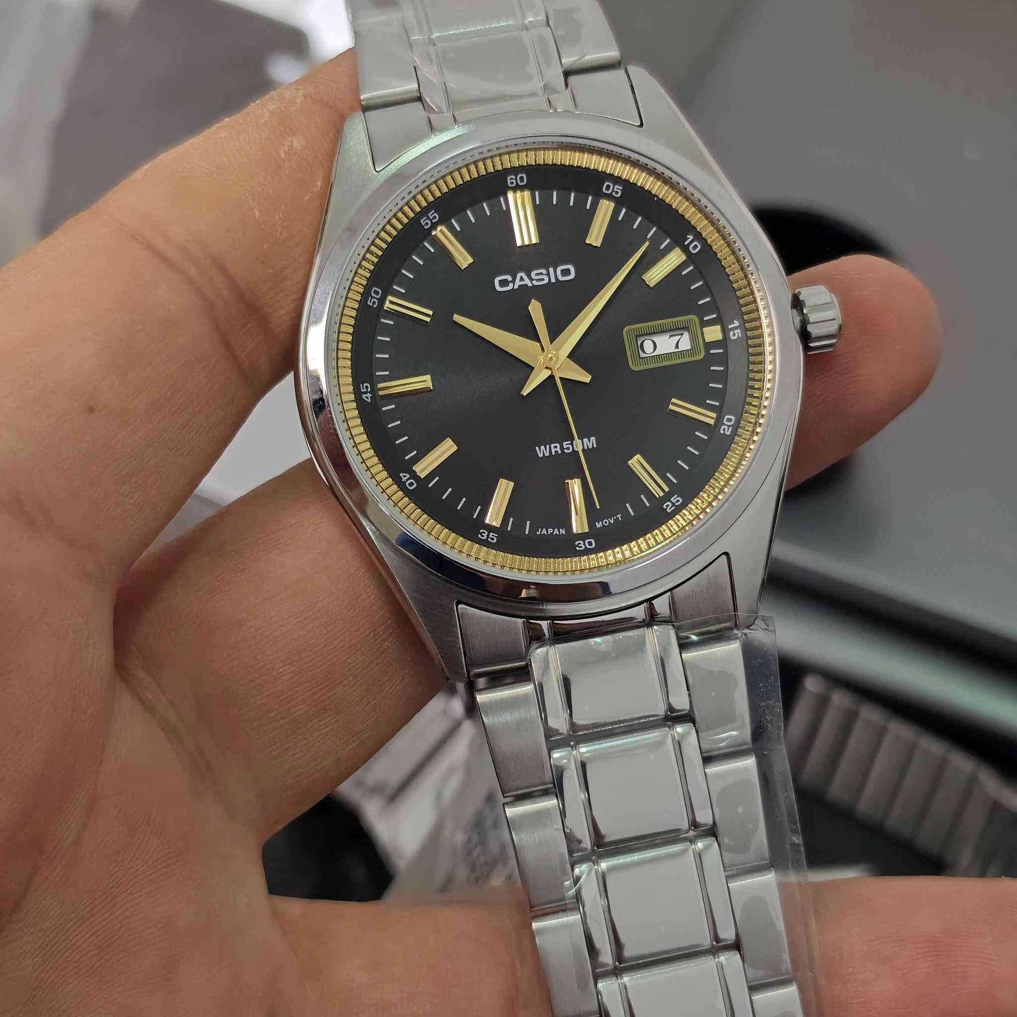 اصدار 2026 الشكل الجديد لـCasio
رنگ داخلي ذهبي 
نافذة شهري مختلفة 
لوك غير مستخدم [ علبة & اوراق الضمان & كتلوك ] 
توقيت 24 ساعة
قطر 41 

☎️ للحجز  / *********** (واتساب)
🚗 توصيل لكافة المناطق 
📍العنوان : الكوفة _ شارع الوائلي _ قرب مأكولات خوخة (داخل الفرع )
