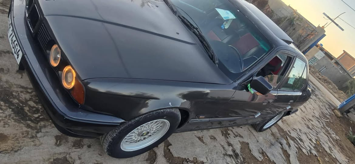 السلام عليكم
٥٢٥ اصل مسكر عدل
موديل ٩١ فتحه شغاله غرفه جديد تخم تاير
كير محرك مكفولات بدون ضربه مصبوغه لجماليه
كهربائيات كله شغاله تبريد
رقم بغداد جديد ثاني يوم احولك الهزه بعدها ماصاقطه
السعر ٤٨قفل مكاني واسط الصويره ***********
