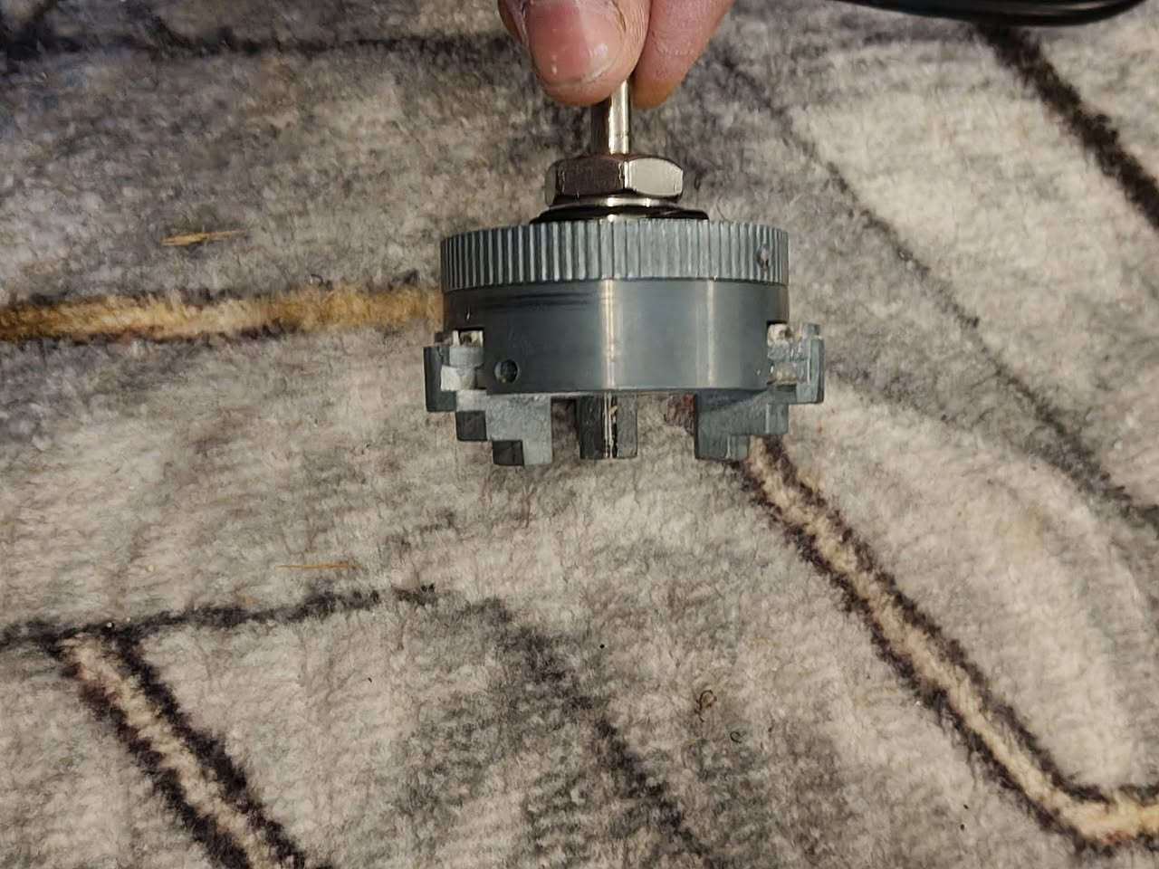 مخرطة مسابح للهواة  +عينة تورنه ثلاثيه قليل الاستخدام للبيع سعر 75الف تواصل خاص


**إذا كنت صاحب هذا الإعلان وتريد حذفه لأي سبب، رجاءا أرسل رسالة إلى الدعم الفني**