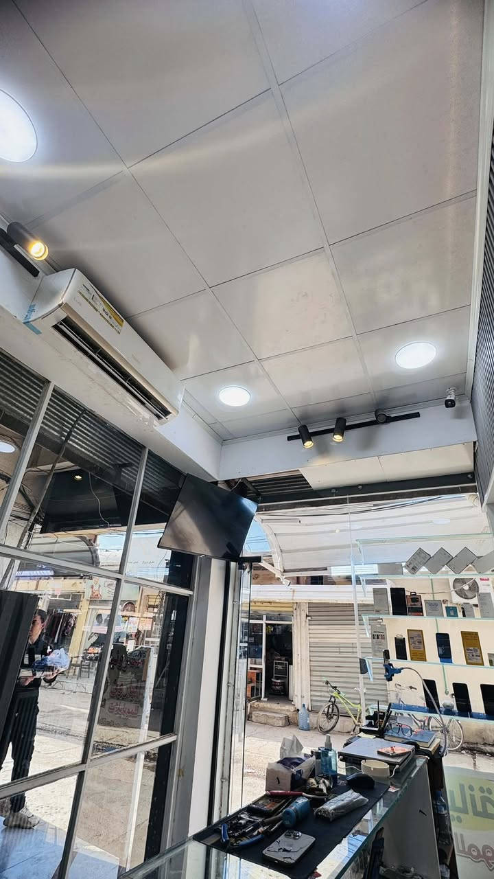 محل للبيع كاملة جاهزة
عنوان برطلة  داخل سوق 
 السعر  7مليون 
***********
