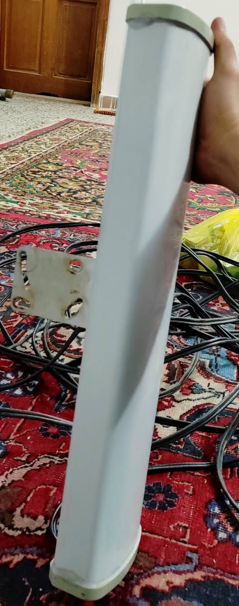 السلام عليكم
منظومة 4g كامله (زين)

Router huawei B818_260 cat 19 مقفول زين

Antena 20dpi x2 3g/4g/5g

+ الكيبلات + التحويلات

نضيفات شغالات


**إذا كنت صاحب هذا الإعلان وتريد حذفه لأي سبب، رجاءا أرسل رسالة إلى الدعم الفني**