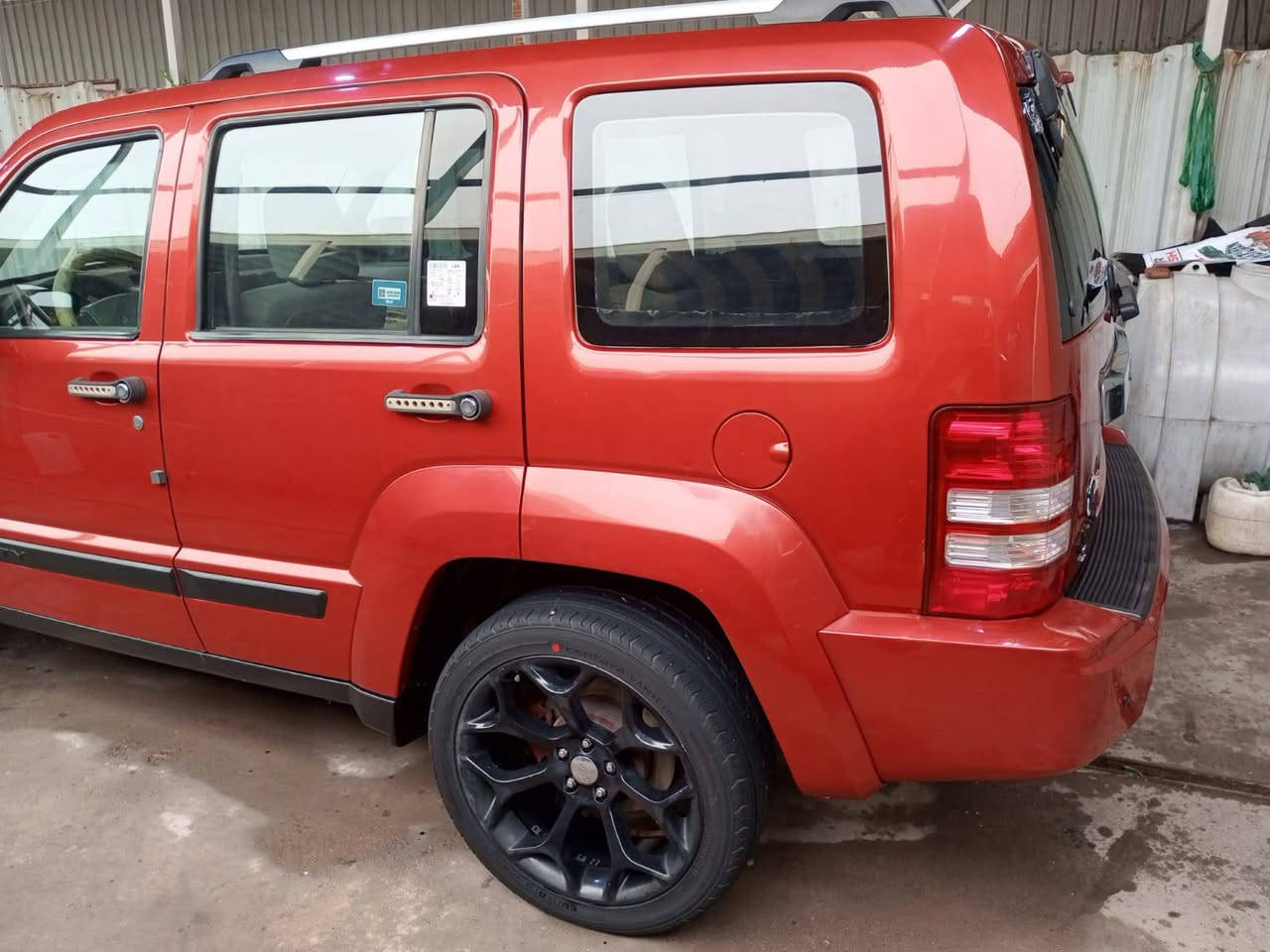 السلام عليكم 

جيب ليبرتي  مديل 2009 
رقم بصرة تحويل بس المشتري 
السعر 95$ 
تفاصيل اكثر اتصل ***********
