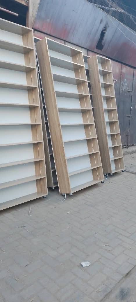 فاترينات عدد 10للبيع
سعر الوحدة 55 الف 
مكاني المحموديه اللطيفيه 
الرقم بي واتس واتصال 
***********
***********
