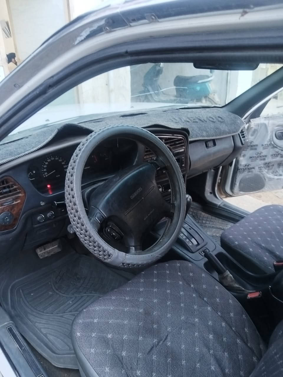 السلام عليكم.. 
برنس فراشه موديل 96
تبريد شغال جاهزه مابي اي نقص
صبغ جمالي احزام فقط
محرك.. مسكر.. خير من الله 
السعر.. 42.. وبي مجال 
رقم بغداد.. 
الاتصال.... ***********
