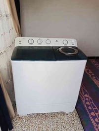 غساله نضيفه نوع الحافض حجم الكبير بعده جديده سعر مناسب اتصل وتدلل 0773...