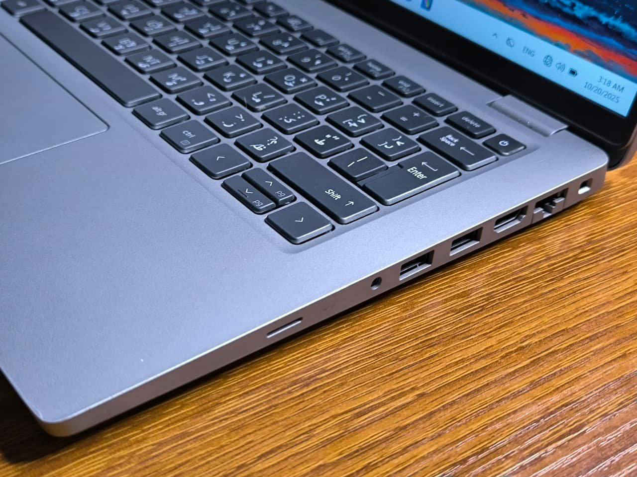 لابتوب للبيع ( Dell 5420 )
‏
‏سريع وقوي ،  مناسب للدراسة والبحوث والتصميم والمونتاج،  وايضا قوي ويشغلك اللعاب بسلاسة وفريمات عالية 🩵 
‏نظافته 100% 
‏
‏معالج/  Intel core 5 جيل 11 🔥
‏رام / 8 كيكا DDR4
‏التخزين  / 256 كيكا ssd ام تو قابل للتطوير
‏الشاشة / 14 انج
‏كرت شاشة / داخلي 4 كيكا
‏
‏ملحقاته كاملة بعد
‏حقيبة خاصة
‏شاحنته الاصلية
‏ماوس
‏ماوس باد
‏
‏سعر 385 الف / ضمان 10 ايام استبدال في حال وجود اي خلل او مشكلة
‏
‏يتوفر توصيل لكل محافظات العراق 
‏راسلني ماسنجر 
‏واتساب/ ***********  
‏
‏
