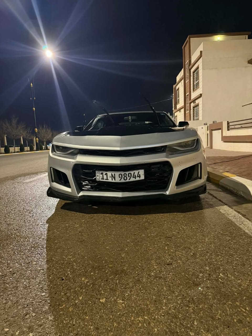 سلام عليكم للبيع كمارو 2013 فول مواصفات رقم بغداد سنويه وهزه جديد سياره خير من الله مكينه 3600 مكان السياره سليمانيه اتصال ع*********** ..*********** لسعر 88 بيه مجال حك لجيه
