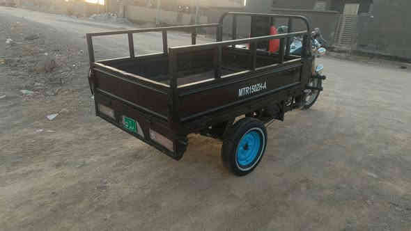 السلام عليكم ستوته للبيع موديل 2020 اوراق اصولي ماكينه 22 كهربائيات شغاله سعر خاص الاستفسار ***********
