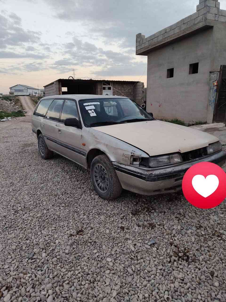 سياره Mazda
للبيع سعره 23 
بي بطاقة بانزين  
بافي تفاصيل 
للشراي يخابر ***********لو يجي خاص
