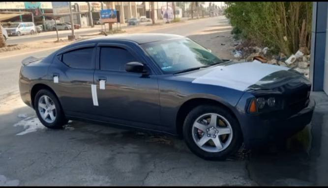 سلام عليكم
جارجر موديل 2008
 رقم سليمانية
 الماني مداور ثاني يوم
سيارة جاهزة كير مكينة توني شادهن 3500
حدادية صار سبوع شتغلتة
اكسل كاردن كولة جديد
بور جديد تخم تاير توني شادهن
زنون عالي ناصي سيارة علية إدامة كاملة 
غرفة جديدة
حادثة جاملغ وبنيد شرط بدون دواخل 
رشيتة بايدي حزام بدون ضربة بدون معجون جمالية 
سعره مناسب 88 بية مجال 
مكان بابل
***********
