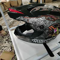 خوذة • دراجة • ٣٥