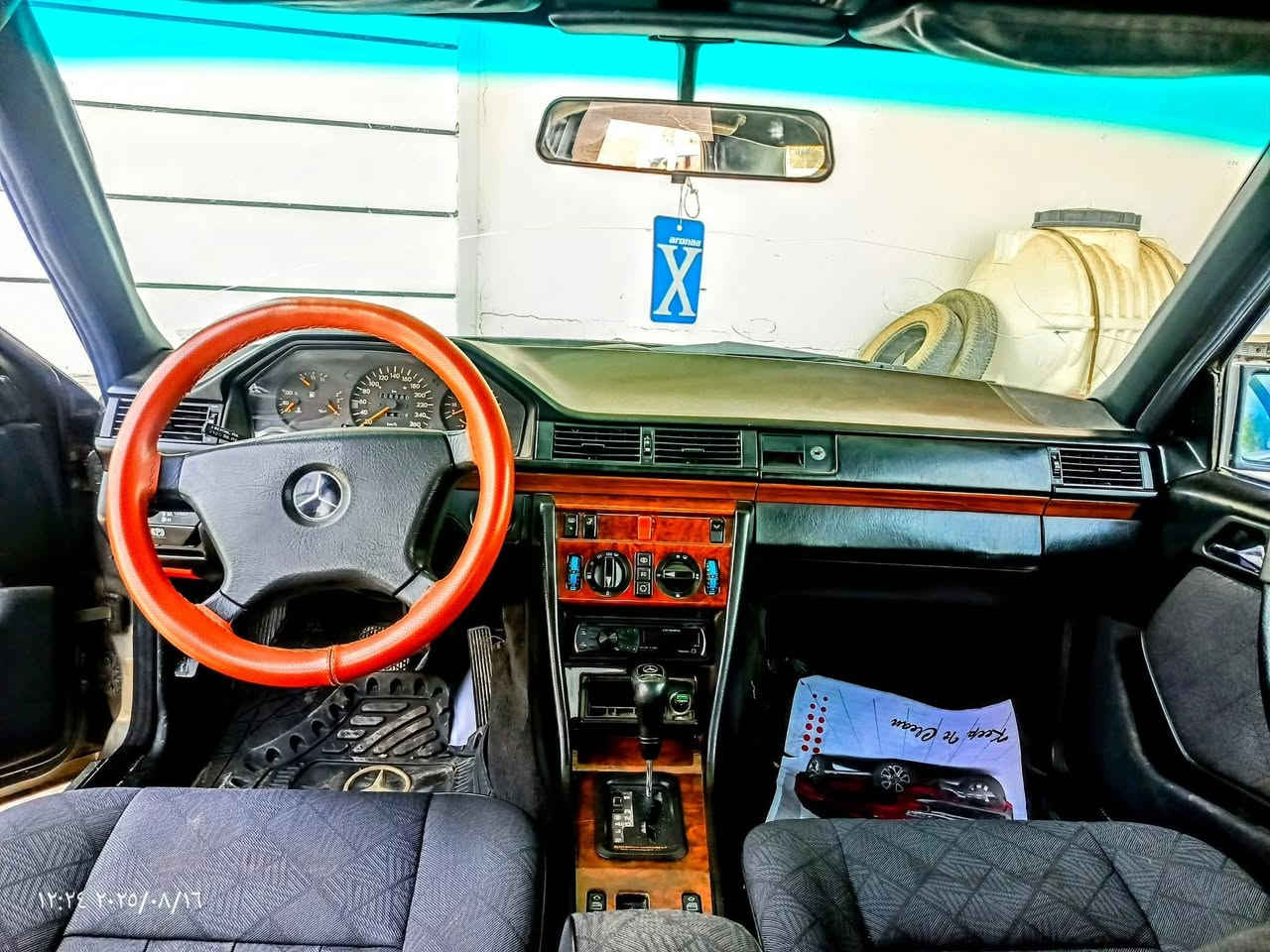 للبيع مارسيدس دب موديل 1991
حجم 300 مكينة كير بلادي لاتنقيص ولاتبخير  

السيارة بلاديه لا صبغ ولا ضربه

مناقصه برغي تبريد تدفئه شغال 

صدر امامي خلفي دبلات جديد

كهربائيات شغاله بالكامل 

غرفة نضيفه جدا

لسيارة بأسمي رقم بغداد

العنوان /صلاح الدين/الدجيل

السعر 75 وبيهة مجال اتصل وبالخدمة 

للاتصال والاستفسار ***********
***********
