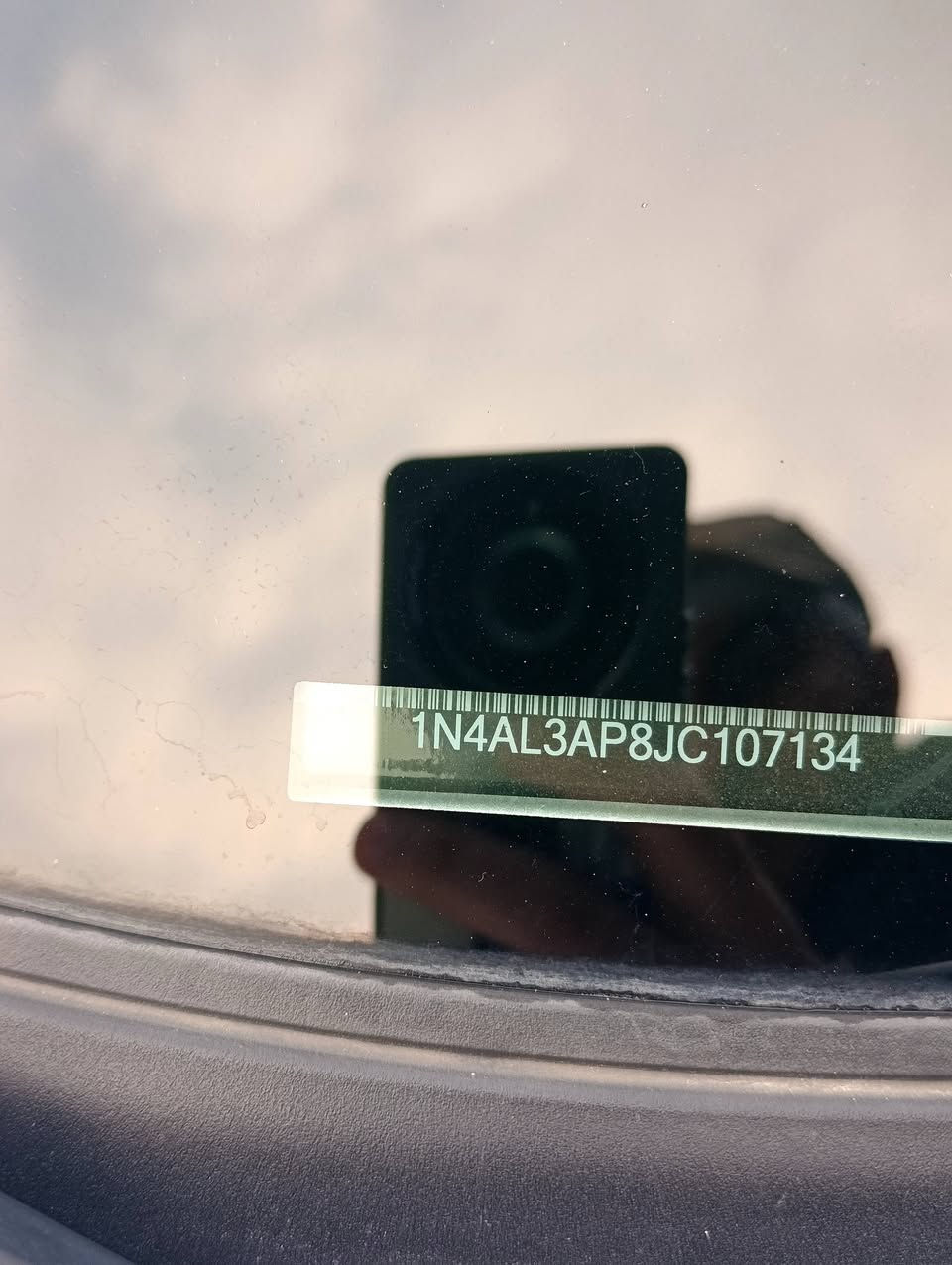 للبيع التيما SL
السعر 120 بيها مجال 
الضرر موضح بصوره
موديل 2018
الون سلفر 
رقم شمالي 
كشن جلد +كهرباء 
كشن هيتر 
تحكم ستيرن 
تثبيت سرعه 
كاميرا خلفي  
تايرات جديد 
تبريد تدفئه شغال 
صدر جديد 
كير مكينه بشرط
منضومه زنون كامل 
ماشيه 220 
رقم سليمانيه 
سنويه رقم جديد تحويل وكاله ثاني يوم 
 رقم الشاصي للمنشور 
مكان السياره الموصل

*********** بي واتساب
